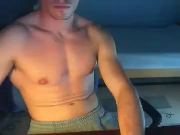 kiss_my_gunsss from Chaturbate