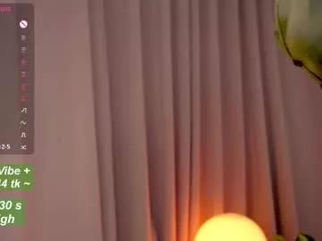 kisskiss_muah from Chaturbate