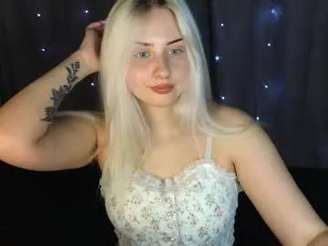 kitten_kiss from Chaturbate