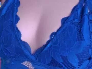 kittenlittleeyes from Chaturbate