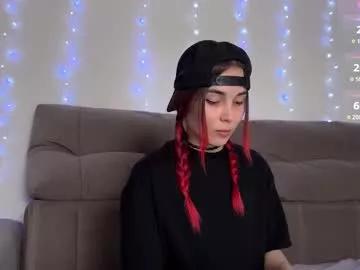 kittie_bear from Chaturbate
