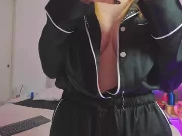 kitty_ford from Chaturbate