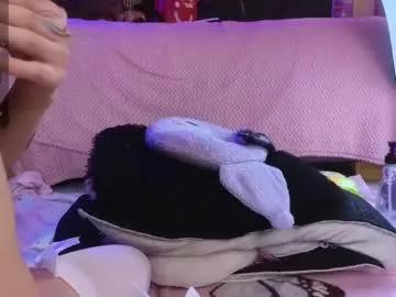 kitty_roses from Chaturbate