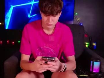 kotkasarvoo from Chaturbate