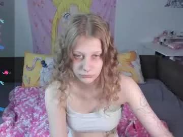 l1ttlekiki from Chaturbate is Freechat