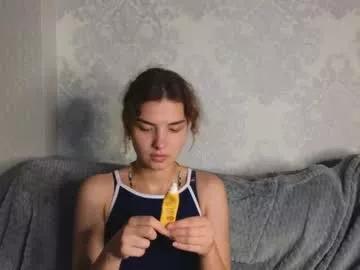 laa_ura from Chaturbate