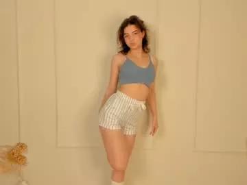 laa_ura from Chaturbate