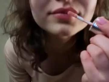 laa_ura from Chaturbate
