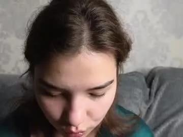 laa_ura from Chaturbate