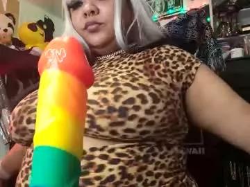 ladybug411xxx from Chaturbate is Freechat