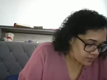 Freechat ladycinnabon on Chaturbate