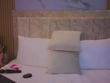 laiamilf from Chaturbate