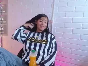 lalalutsy_tay from Chaturbate