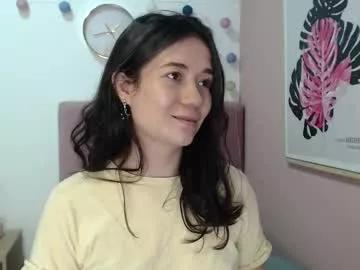 lanna_mills from Chaturbate