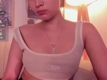 lara_madisson from Chaturbate
