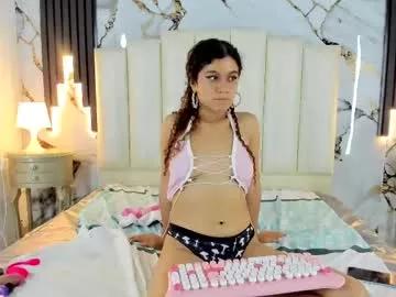 larakrof from Chaturbate