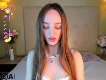 laralourance from Chaturbate
