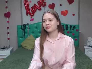 larapika from Chaturbate