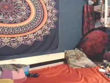 laravins from Chaturbate