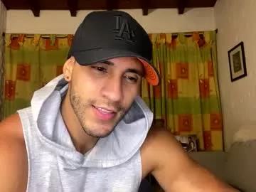 larry_jones from Chaturbate