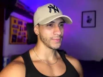 larry_jones from Chaturbate