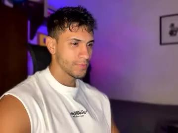 larry_jones from Chaturbate