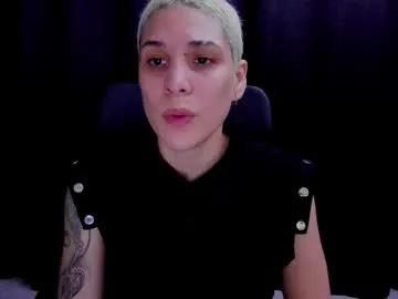 Laura_r23 from Chaturbate