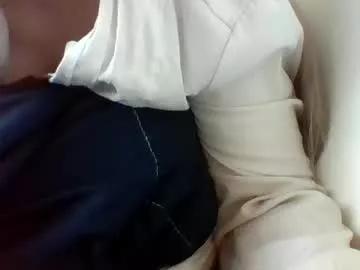 layannalea from Chaturbate