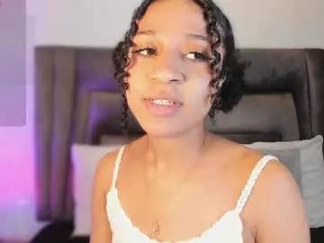 layla_clarke from Chaturbate