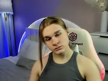 leanby — Goal: happy me #lovense #18 #femboy #gay #hairlong - Next Goal: Anal plug