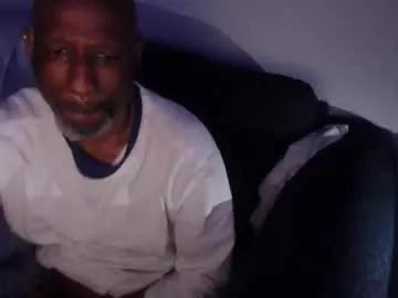 leeguy_hugedick from Chaturbate