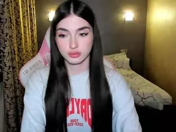 leila_4ever from Chaturbate