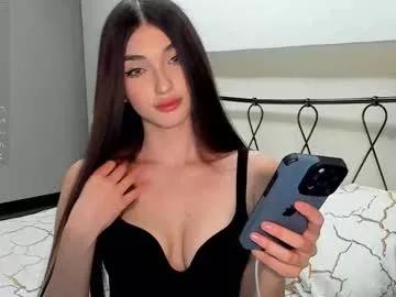 leila_4ever from Chaturbate