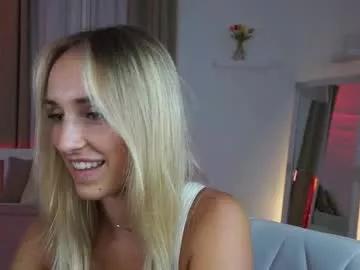 lenaastar from Chaturbate is Freechat