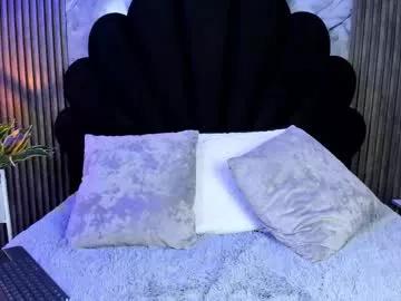 Lenna_s from Chaturbate
