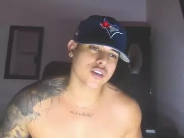 lennonhot4 from Chaturbate