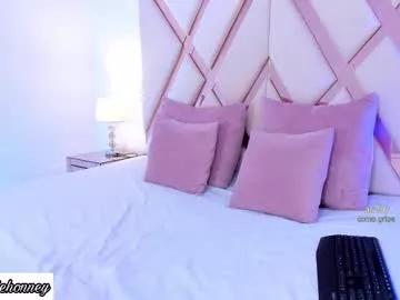lesliehonney1 from Chaturbate