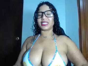 leslycarsson from Chaturbate