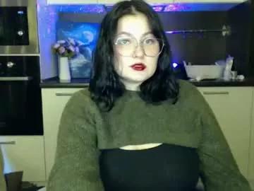 lesssi_ from Chaturbate