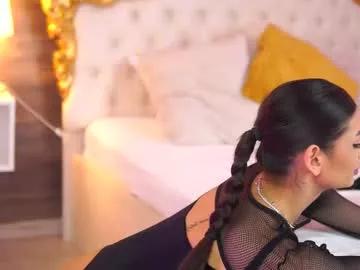 leycaprice from Chaturbate is Freechat
