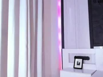 leyli_doll from Chaturbate