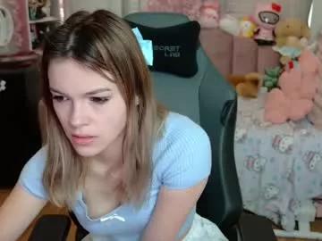 lil__bunny2005 from Chaturbate