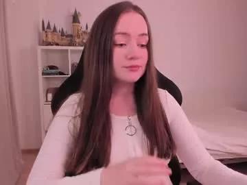 Lil_happiness from Chaturbate