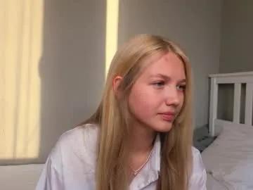 Lil_tasty33 from Chaturbate