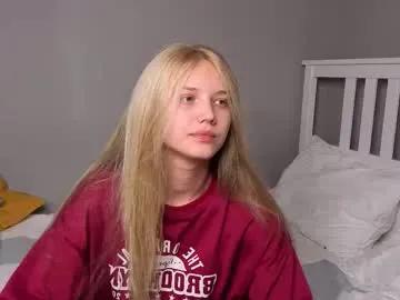 Lil_tasty33 from Chaturbate