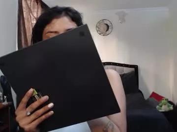 Lili_clan from Chaturbate