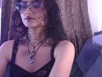 Lili_clan from Chaturbate