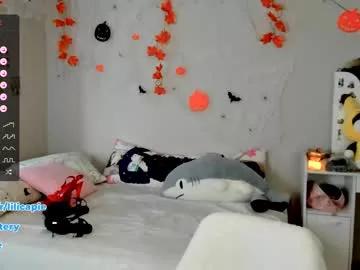 lilicapie from Chaturbate