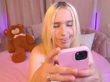 lilielfie from Chaturbate