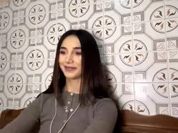 Private lilihalvorsen on Chaturbate